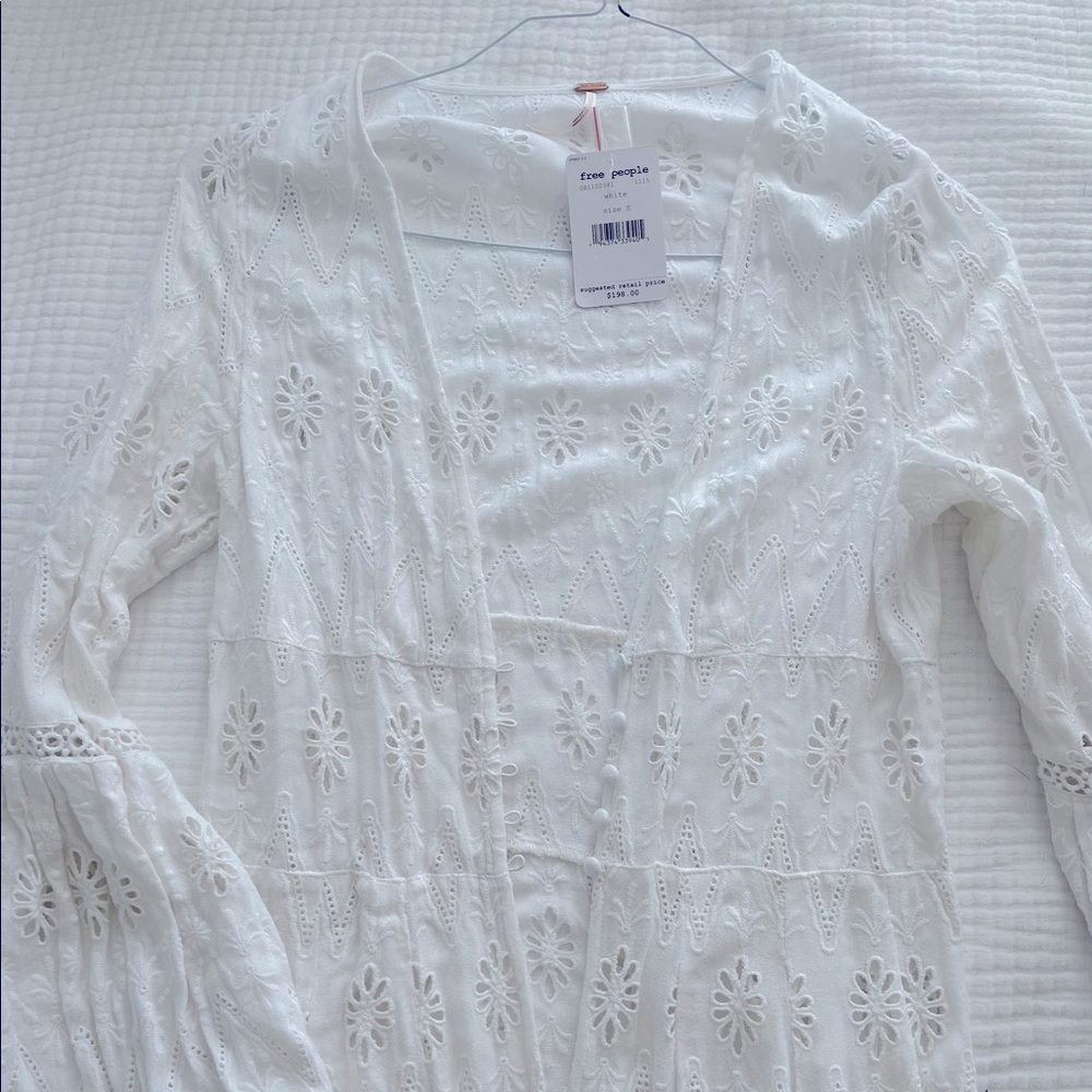 Free People white eyelet duster